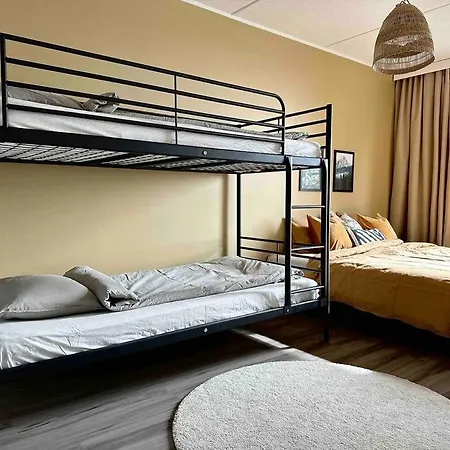Spacious With Free Parking